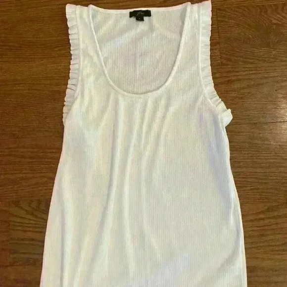 J Crew ribbed Ruffle Tank Top Fitted Stretch Feminine Style L9582 size Large - Picture 11 of 11